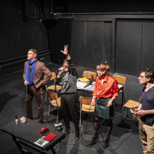 Costumes pour la pièce de théâtre "dangereuses". Photo: Mario Del Curto